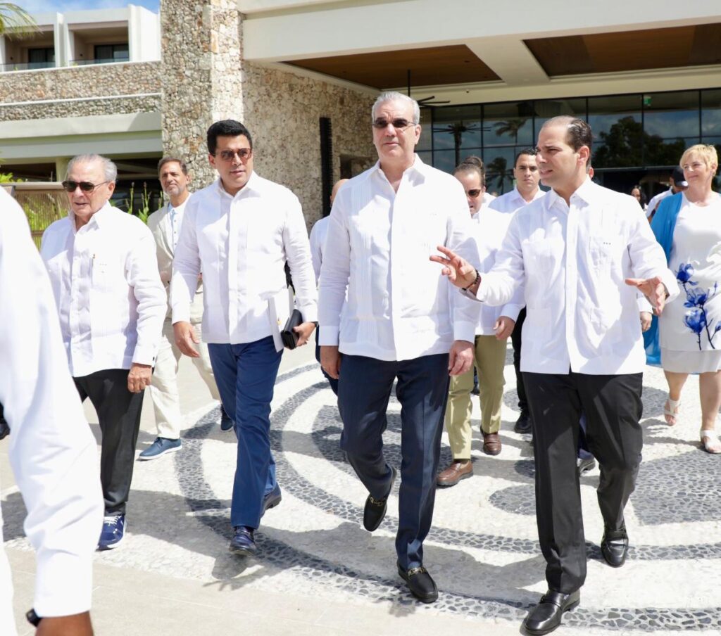 El presidente Luis Abinader inaugura el Hotel Zemi Miches All-Inclusive Resort, Curio Collection by Hilton, con inversión de USD225 millones