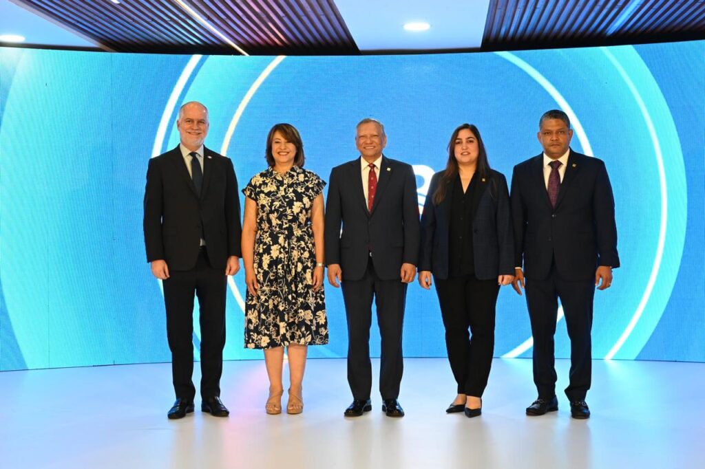 Además, indicó que estos principios forman parte esencial de la cultura organizacional del banco, donde la integridad se asume como una práctica cotidiana y coherente en todos los niveles de la gestión.
